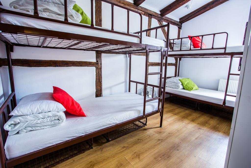 Pink Panther'S Hostel Kraków Rum bild