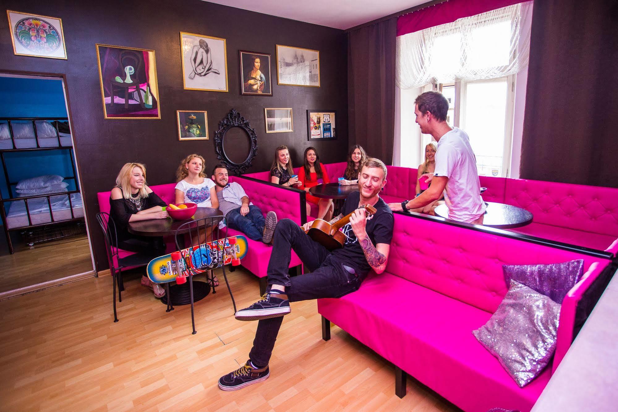 Pink Panther'S Hostel Kraków Exteriör bild